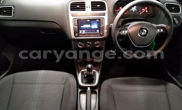 Acheter Occasion Voiture Volkswagen Polo Blanc à Gobabis, Omaheke Acheter Occasion Voiture Volkswagen Polo Blanc à Gobabis, Omaheke