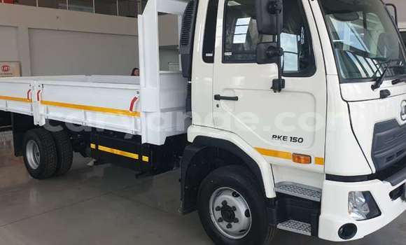 Buy Used Nissan UD White Truck in Karasburg in Karas Buy Used Nissan UD White Truck in Karasburg in Karas