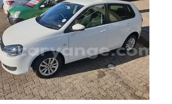 Acheter Occasion Voiture Volkswagen Polo Blanc à Aranos, Hardap Acheter Occasion Voiture Volkswagen Polo Blanc à Aranos, Hardap