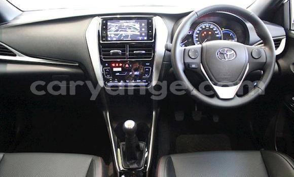 Acheter Occasion Voiture Toyota Yaris Blanc à Karasburg, Karas Acheter Occasion Voiture Toyota Yaris Blanc à Karasburg, Karas