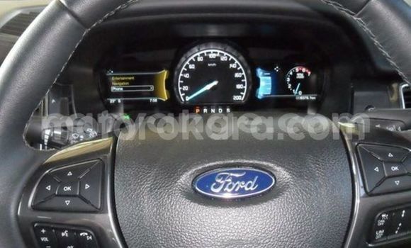 Acheter Occasion Voiture Ford Everest Blanc à Mariental, Namibie Acheter Occasion Voiture Ford Everest Blanc à Mariental, Namibie