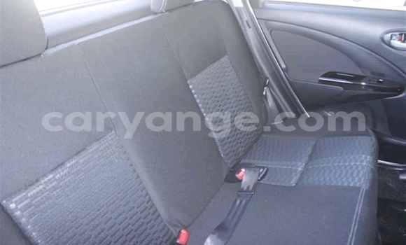 Acheter Occasion Voiture Toyota Etios Blanc à Arandis, Kunene Acheter Occasion Voiture Toyota Etios Blanc à Arandis, Kunene