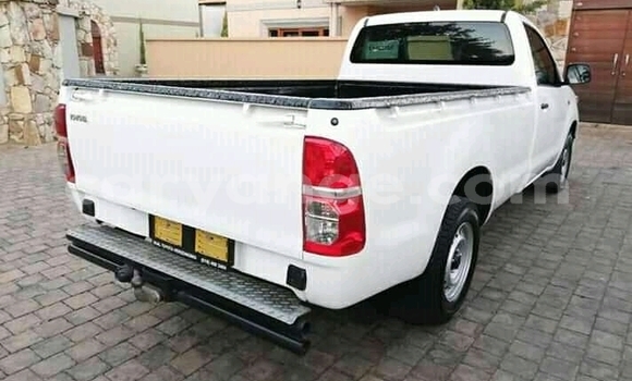 Acheter Occasion Voiture Toyota Hilux Blanc à Aranos, Hardap Acheter Occasion Voiture Toyota Hilux Blanc à Aranos, Hardap