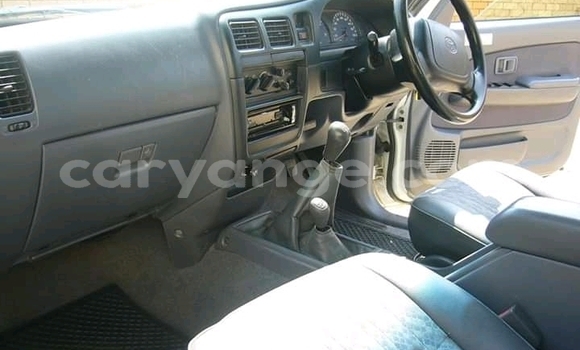 Acheter Occasion Voiture Toyota Hilux Blanc à Bethanien, Karas Acheter Occasion Voiture Toyota Hilux Blanc à Bethanien, Karas