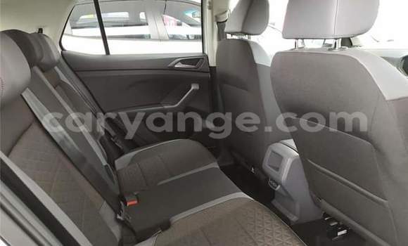 Buy Used Volkswagen T-Roc Silver Car in Swakopmund in Namibia Buy Used Volkswagen T-Roc Silver Car in Swakopmund in Namibia