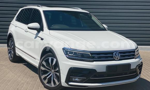Buy Used Volkswagen Tiguan White Car in Gobabis in Omaheke