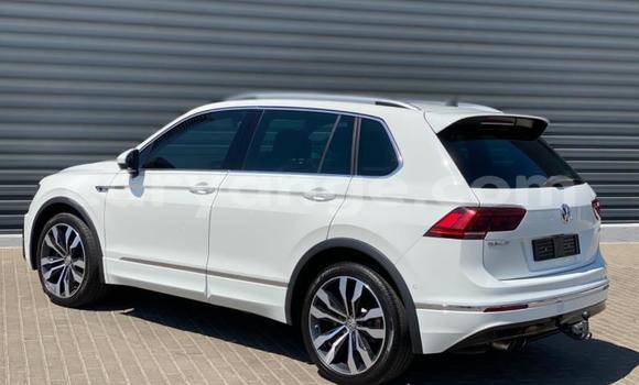 Acheter Occasion Voiture Volkswagen Tiguan Blanc à Gobabis, Omaheke Acheter Occasion Voiture Volkswagen Tiguan Blanc à Gobabis, Omaheke