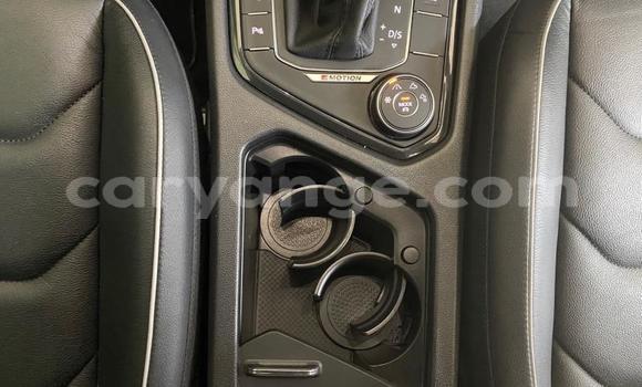Acheter Occasion Voiture Volkswagen Tiguan Blanc à Gobabis, Omaheke Acheter Occasion Voiture Volkswagen Tiguan Blanc à Gobabis, Omaheke