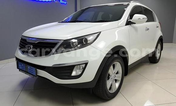 Buy Used Kia Sportage White Car in Gobabis in Omaheke Buy Used Kia Sportage White Car in Gobabis in Omaheke