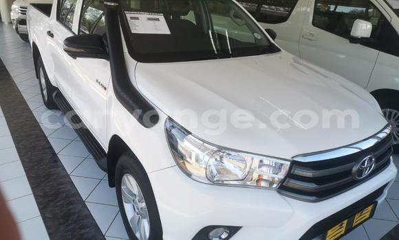 Buy Used Honda Jazz White Car in Gobabis in Omaheke