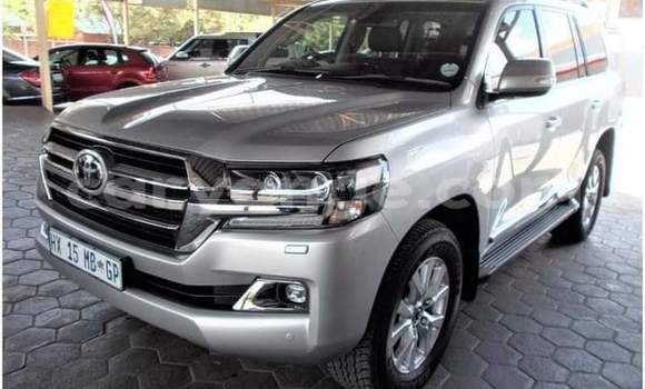 Buy Used Toyota Land Cruiser Silver Car in Grootfontein in Namibia Buy Used Toyota Land Cruiser Silver Car in Grootfontein in Namibia