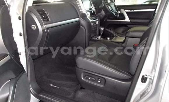 Buy Used Toyota Land Cruiser Silver Car in Grootfontein in Namibia Buy Used Toyota Land Cruiser Silver Car in Grootfontein in Namibia