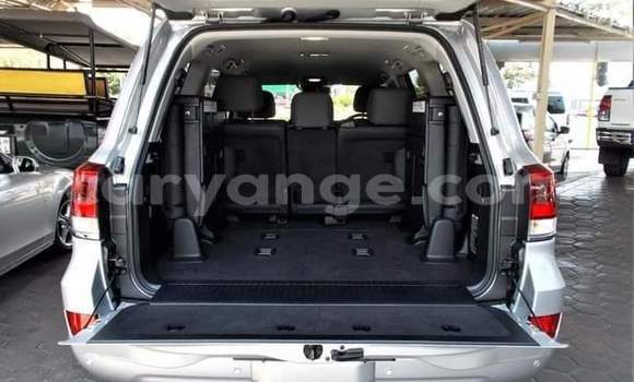 Buy Used Toyota Land Cruiser Silver Car in Grootfontein in Namibia Buy Used Toyota Land Cruiser Silver Car in Grootfontein in Namibia