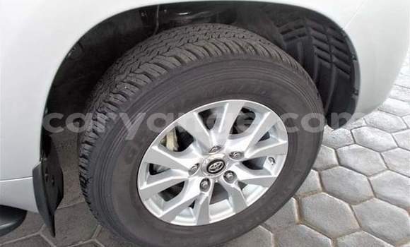 Buy Used Toyota Land Cruiser Silver Car in Grootfontein in Namibia Buy Used Toyota Land Cruiser Silver Car in Grootfontein in Namibia