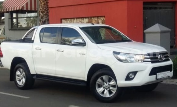 Buy Used Toyota Hilux White Car in Mariental in Namibia Buy Used Toyota Hilux White Car in Mariental in Namibia