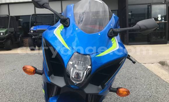 Buy Used BMW S 1000 Other Bike in Bethanien in Karas Buy Used BMW S 1000 Other Bike in Bethanien in Karas