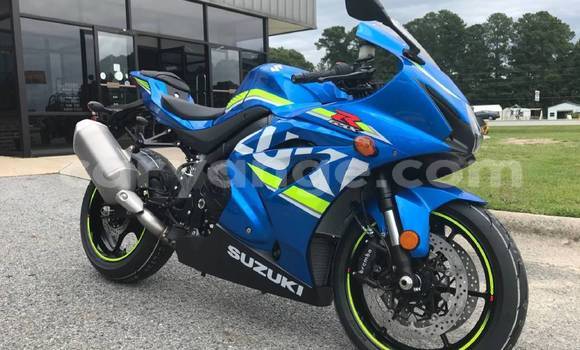 Buy Used BMW S 1000 Other Bike in Bethanien in Karas Buy Used BMW S 1000 Other Bike in Bethanien in Karas