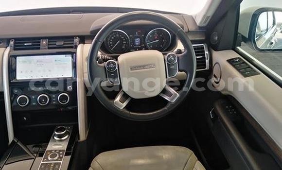 Acheter Occasion Voiture Land Rover Discovery Blanc à Windhoek, Namibie Acheter Occasion Voiture Land Rover Discovery Blanc à Windhoek, Namibie