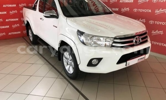 Buy Used Toyota Hilux White Car in Mariental in Namibia Buy Used Toyota Hilux White Car in Mariental in Namibia