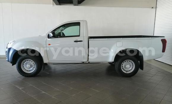 Acheter Occasion Voiture Isuzu D–MAX Blanc à Gobabis, Omaheke Acheter Occasion Voiture Isuzu D–MAX Blanc à Gobabis, Omaheke