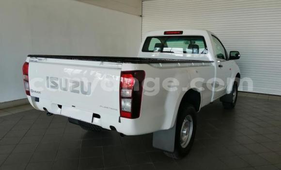 Acheter Occasion Voiture Isuzu D–MAX Blanc à Gobabis, Omaheke Acheter Occasion Voiture Isuzu D–MAX Blanc à Gobabis, Omaheke
