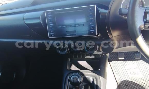 Acheter Occasion Voiture Toyota Hilux Blanc à Gobabis, Omaheke Acheter Occasion Voiture Toyota Hilux Blanc à Gobabis, Omaheke