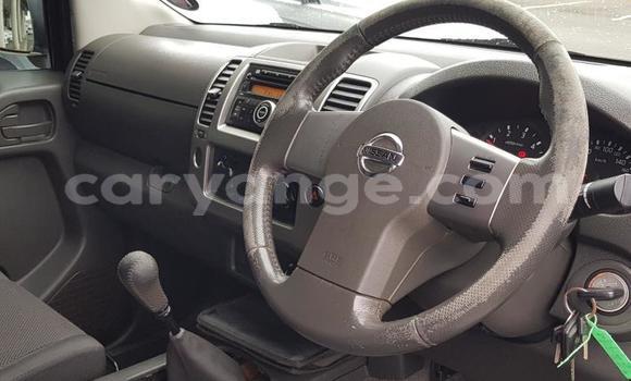Acheter Occasion Voiture Nissan Navara Gris à Gobabis, Omaheke Acheter Occasion Voiture Nissan Navara Gris à Gobabis, Omaheke
