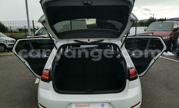 Buy Used Volkswagen Golf GTI White Car in Windhoek in Namibia Buy Used Volkswagen Golf GTI White Car in Windhoek in Namibia