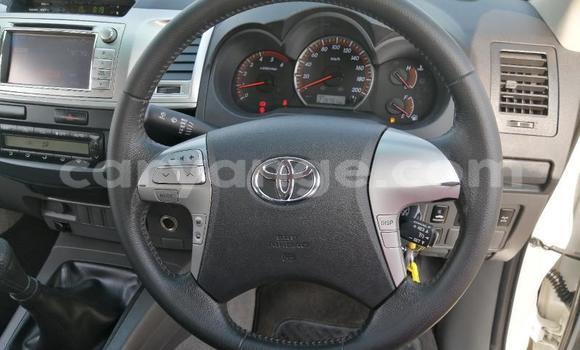 Buy Used Toyota Hilux White Car in Grootfontein in Namibia Buy Used Toyota Hilux White Car in Grootfontein in Namibia