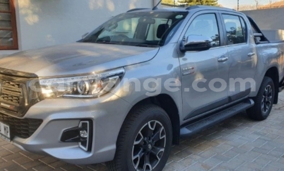 Buy Used Toyota Hilux Silver Car in Grootfontein in Namibia