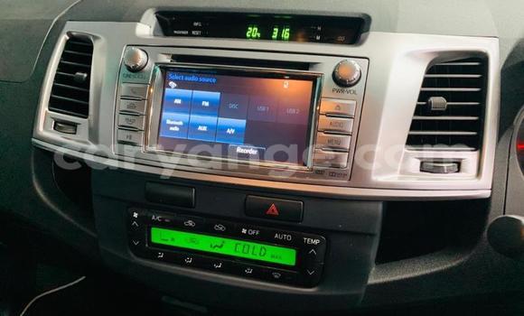 Buy Used Toyota Hilux White Car in Karasburg in Karas Buy Used Toyota Hilux White Car in Karasburg in Karas