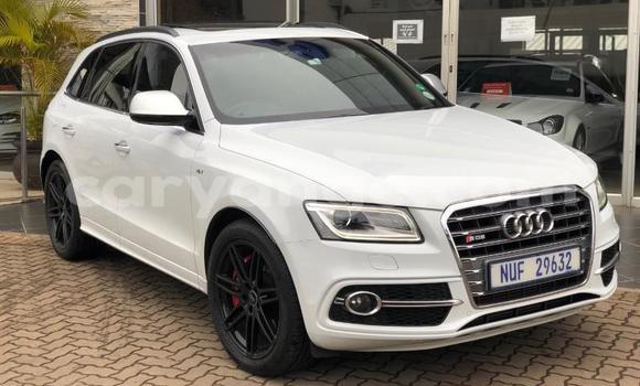Acheter Occasion Voiture Audi quattro Blanc à Windhoek, Namibie Acheter Occasion Voiture Audi quattro Blanc à Windhoek, Namibie