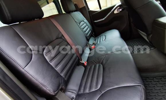 Acheter Occasion Voiture Nissan Navara Gris à Windhoek, Namibie Acheter Occasion Voiture Nissan Navara Gris à Windhoek, Namibie