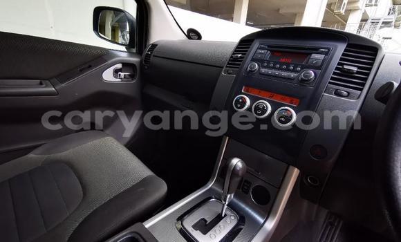 Acheter Occasion Voiture Nissan Navara Gris à Windhoek, Namibie Acheter Occasion Voiture Nissan Navara Gris à Windhoek, Namibie