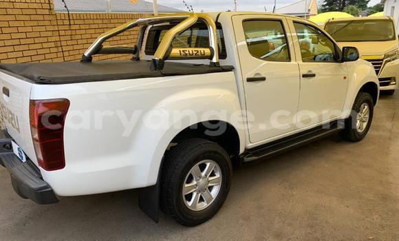 Buy Used Isuzu KB White Car in Grootfontein in Namibia Buy Used Isuzu KB White Car in Grootfontein in Namibia