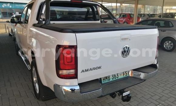 Buy Used Volkswagen Amarok White Car in Windhoek in Namibia