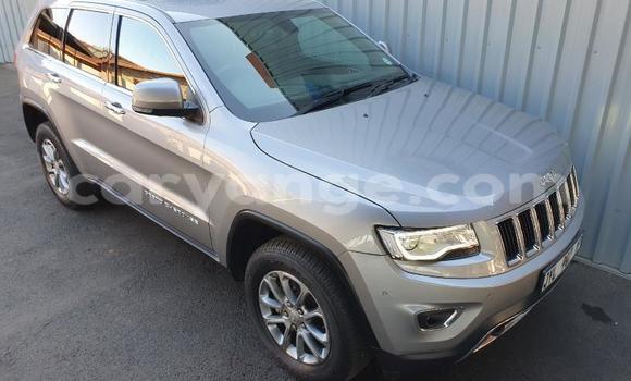 Buy Used Jeep Grand Cherokee Silver Car in Henties Bay in Erongo Buy Used Jeep Grand Cherokee Silver Car in Henties Bay in Erongo