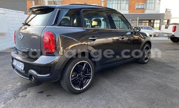 Acheter Occasion Voiture Mini Countryman Noir à Windhoek, Namibie Acheter Occasion Voiture Mini Countryman Noir à Windhoek, Namibie