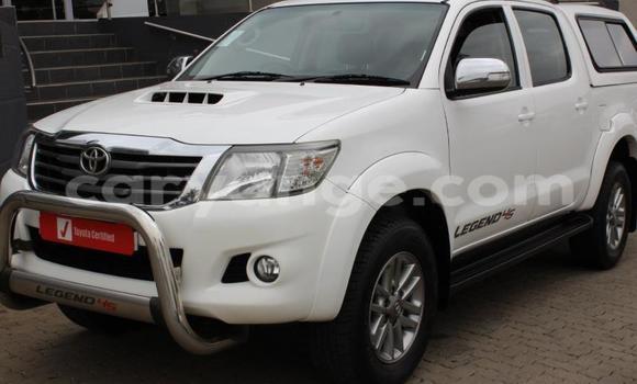Acheter Occasion Voiture Toyota Hilux Blanc à Karasburg, Karas Acheter Occasion Voiture Toyota Hilux Blanc à Karasburg, Karas