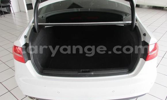 Acheter Occasion Voiture Audi A4 Blanc à Windhoek, Namibie Acheter Occasion Voiture Audi A4 Blanc à Windhoek, Namibie