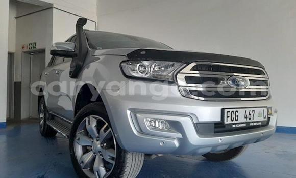 Buy Used Ford Everest Silver Car in Windhoek in Namibia Buy Used Ford Everest Silver Car in Windhoek in Namibia
