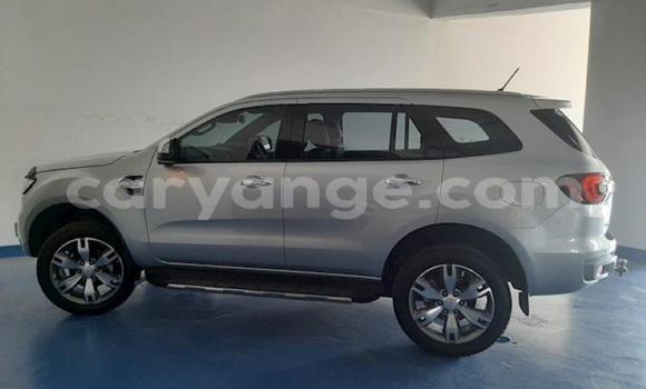 Buy Used Ford Everest Silver Car in Windhoek in Namibia Buy Used Ford Everest Silver Car in Windhoek in Namibia