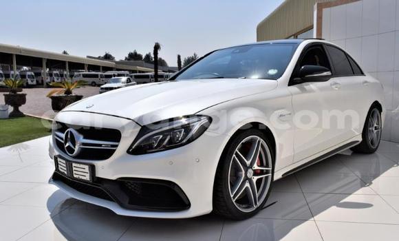 Buy Used Mercedes-Benz C–Class White Car in Windhoek in Namibia Buy Used Mercedes-Benz C–Class White Car in Windhoek in Namibia