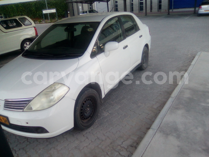 Big with watermark upp 1