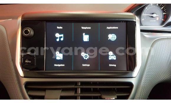 Buy Used Peugeot 208 White Car in Gobabis in Omaheke Buy Used Peugeot 208 White Car in Gobabis in Omaheke