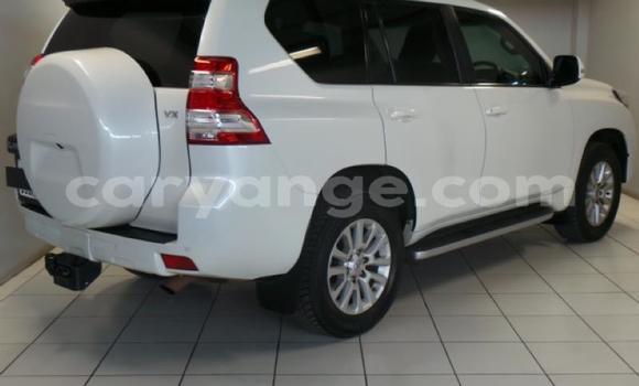 Acheter Occasion Voiture Toyota Prado Blanc à Gobabis, Omaheke Acheter Occasion Voiture Toyota Prado Blanc à Gobabis, Omaheke