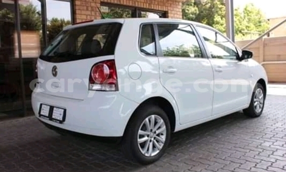 Acheter Occasion Voiture Volkswagen Polo Blanc à Windhoek, Namibie Acheter Occasion Voiture Volkswagen Polo Blanc à Windhoek, Namibie