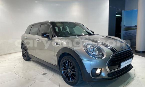 Acheter Occasion Voiture Mini Clubman Gris à Gobabis, Omaheke Acheter Occasion Voiture Mini Clubman Gris à Gobabis, Omaheke