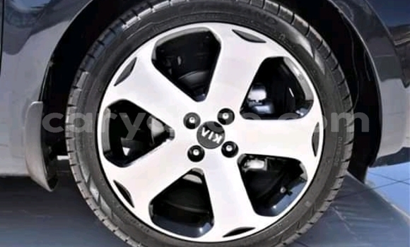 Acheter Occasion Voiture Hyundai I20 Noir à Grootfontein, Namibie Acheter Occasion Voiture Hyundai I20 Noir à Grootfontein, Namibie