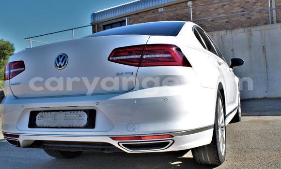 Acheter Occasion Voiture Volkswagen Passat Gris à Windhoek, Namibie Acheter Occasion Voiture Volkswagen Passat Gris à Windhoek, Namibie